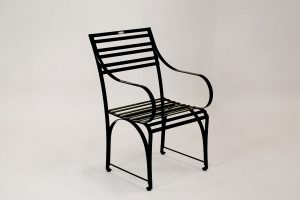 LaSedia Gartenstuhl aus Edelstahl, Witterungsbeständiger Gartensessel für den Garten, pulverbeschichtet im klassisch-modernen Stil, keine Verwitterung und Abblättern