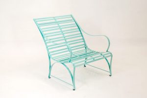 Witterungsbeständiger Sonnensessel aus Edelstahl für den Garten auch im Winter; zeitloses, elegantes Design, wetterfeste Pulverbeschichtigung