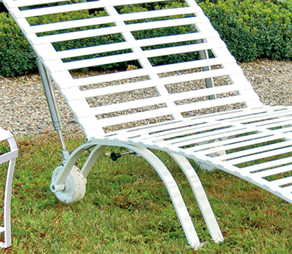 Rad und Höhenverstellung Edelstahlliege Toulouse